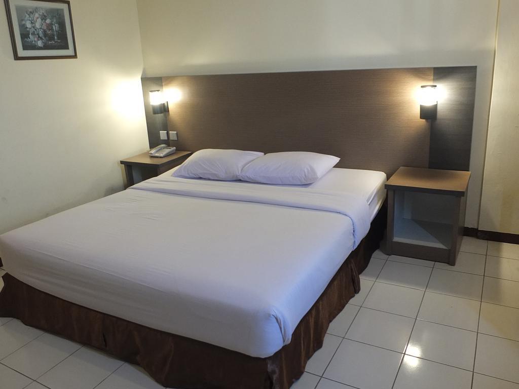 Jepara Indah Hotel Room photo